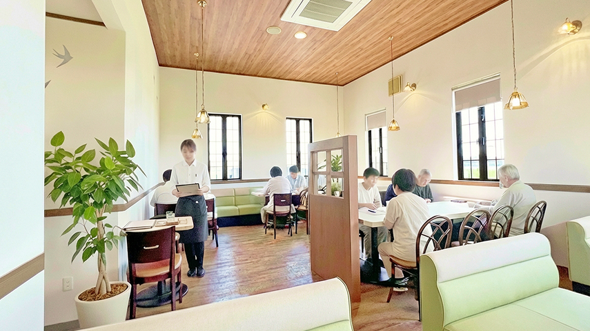 アート・スタイル TOPぺージ Before&after スワロー様の内装のAfter