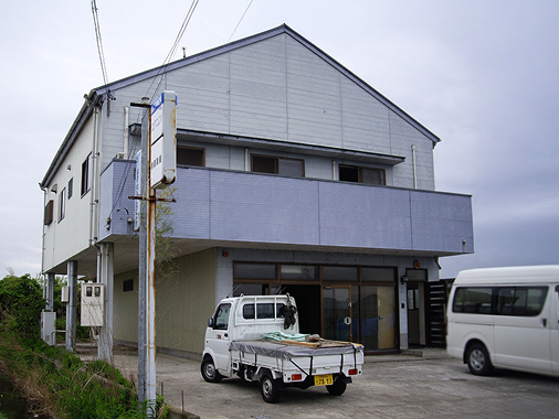 アート・スタイル TOPぺージ Before&after 彩朝スタイル事務所の外観Before